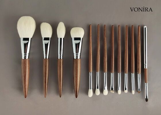 Vonira Custom Groothandel Natuurlijk Wit Geitenhaar Bruin Ebony Handle Gezichtsmake-up Highlighter Borstel
