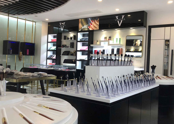 Vonira 15 Borstels van de Stukkenmake-up Geplaatst Gouden Metalen kapgradiënt Witte Roze Kleur